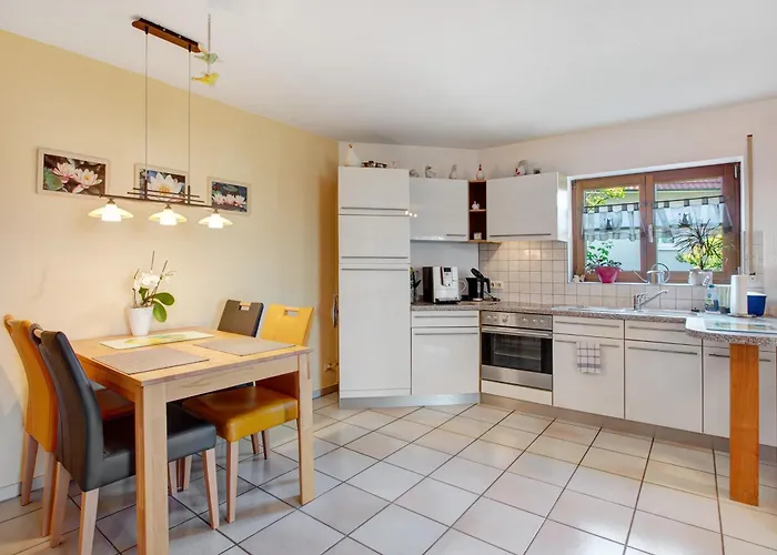 Unterm Nussbaeumle 아파트 Adelhausen